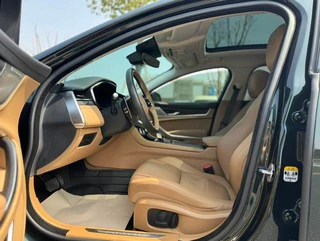 Jaguar XFL 2021 2.0T P250 Two-wheel drive exclusive deluxe edition interior photo 10