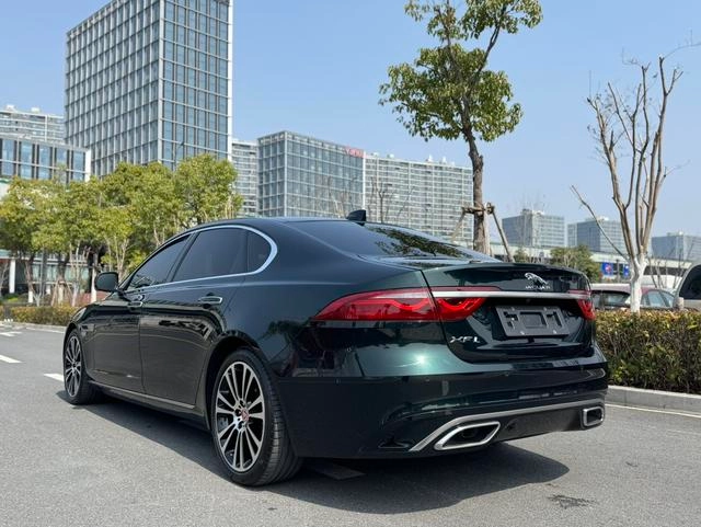 Jaguar XFL 2021 2.0T P250 Two-wheel drive exclusive deluxe edition interior photo 13