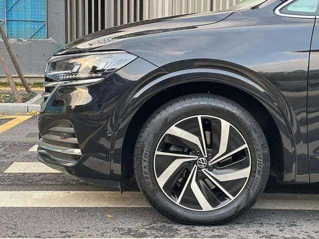 Volkswagen Viloran 2024 330TSI Luxury Edition exterior photo 8