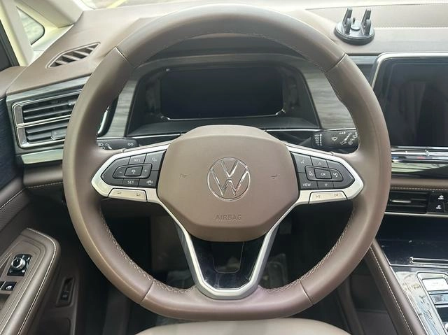 Volkswagen Viloran 2024 330TSI Luxury Edition interior photo 18