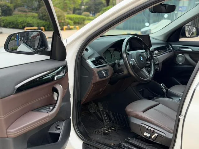 BMW X1 2021 sDrive25Li Leading Type exterior photo 4