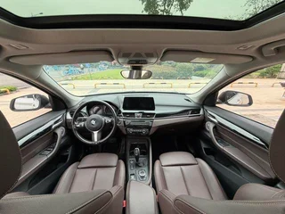 BMW X1 2021 sDrive25Li Leading Type interior photo 7