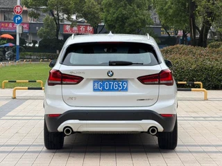 BMW X1 2021 sDrive25Li Leading Type interior photo 9