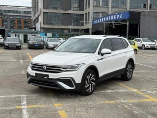 Volkswagen Tiguan L 2022 330TSI Automatic two-wheel drive comfortable version