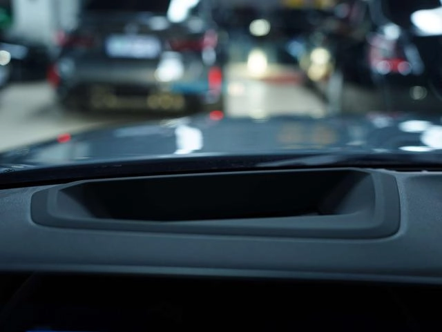 BMW M3 2023 M3 four-door sedan Thunder Edition interior photo 11