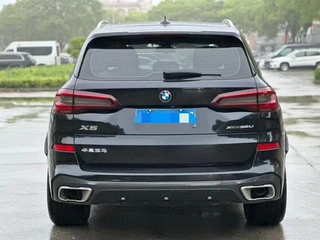 BMW X5 2022 Модификация xDrive 30Li Премиум-класса M Спортивный костюм интерьер фото 8