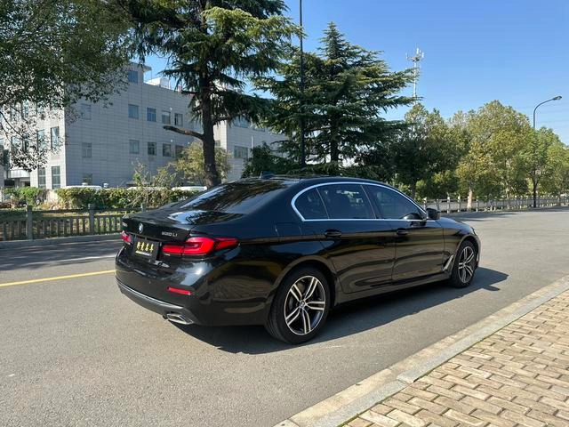 BMW 5 Series 2023 Модификация 530Li Лидирующий Роскошный набор экстерьер фото 9
