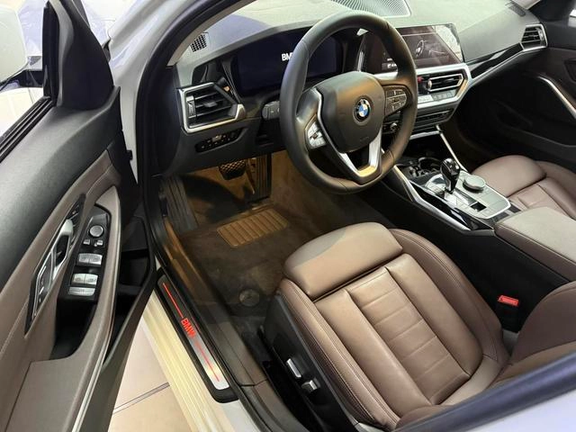 BMW 3 Series 2022 320i Ensemble de sport extérieur photo 8