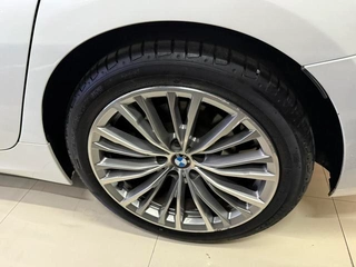 BMW 3 Series 2022 320i Ensemble de sport intérieur photo 11