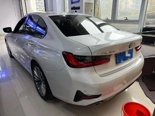 BMW 3 Series 2022 320i Ensemble de sport intérieur photo 17