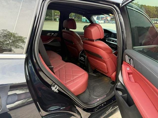 BMW X5 2022 Restyling xDrive 40Li M Sports suit interior photo 12