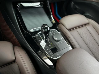 BMW X3 2022 xDrive30i Leading Type M Obsidian Night Suit interior photo 13