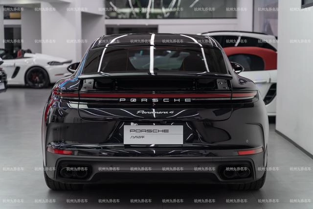 Porsche Panamera 2024 Panamera 4 Executive extension 2.9T exterior photo 6