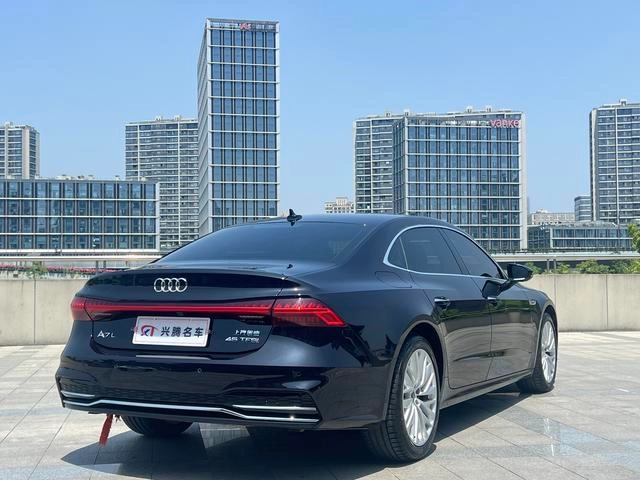 Audi A7L 2024 45 TFSI S-line Ensemble de cristal de rêve intérieur photo 15