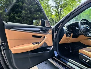 BMW 5 Series 2021 525i M Sports suit interior photo 11