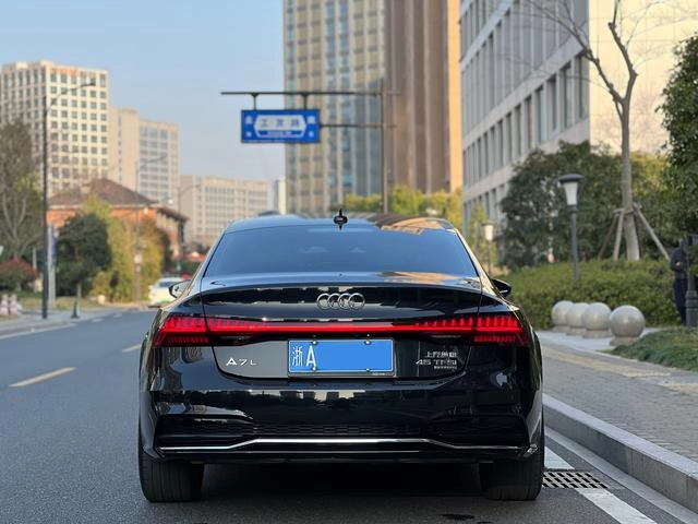 Audi A7L 2024 45 TFSI quattro S-line См. Дальний струйный костюм экстерьер фото 5