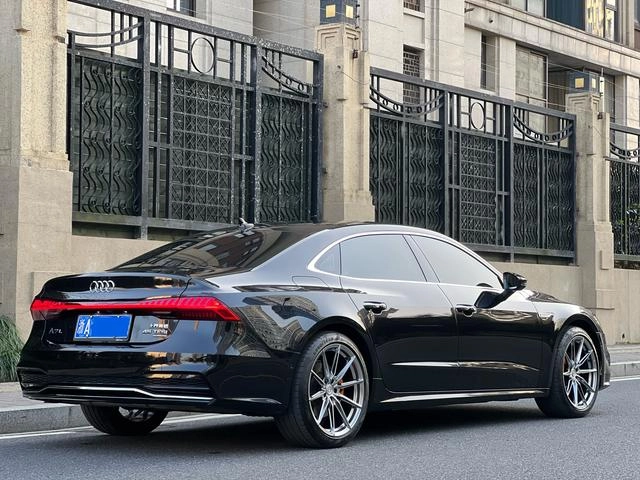 Audi A7L 2024 45 TFSI quattro S-line См. Дальний струйный костюм экстерьер фото 6