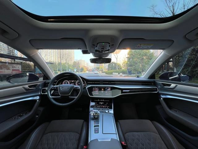 Audi A7L 2024 45 TFSI quattro S-line См. Дальний струйный костюм интерьер фото 16