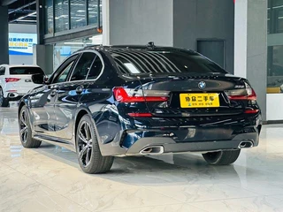 BMW 3 Series 2022 325i M Sports suit exterior photo 3