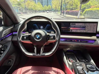 BMW 5 Series 2025 Restyling 530Li Premium Class M Sports suit interior photo 7
