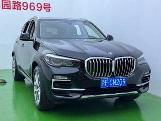 BMW X5 2021 Restyling xDrive30i X Design Suit exterior photo 3