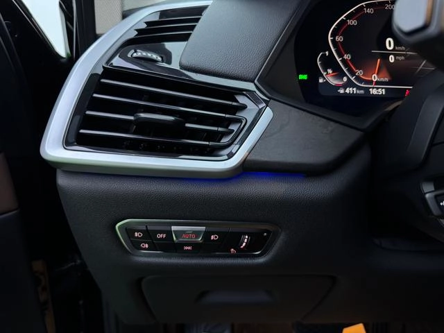 BMW X5 2021 Restyling xDrive30i X Design Suit interior photo 15