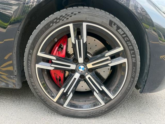 BMW 3 Series 2022 330i M Sports Night Suit exterior photo 4