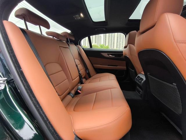 Jaguar XEL 2023 2.0T 250PS R-DYNAMIC S Enterprising Sports Edition interior photo 20 Jaguar XEL 2023 2.0T 250PS R-DYNAMIC S Enterprising Sports Edition interior photo 20