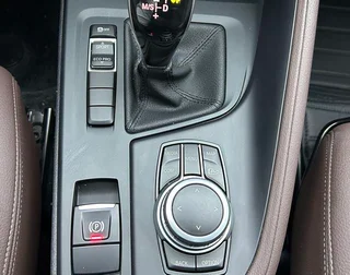 BMW X1 2022 sDrive20Li Fashionable interior photo 11
