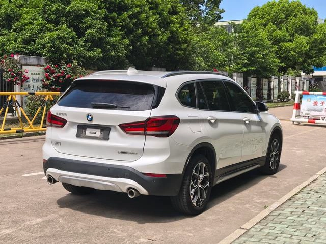 BMW X1 2021 Модификация sDrive20Li Модный тип экстерьер фото 4