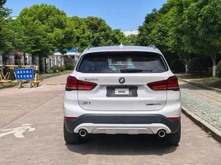 BMW X1 2021 Модификация sDrive20Li Модный тип экстерьер фото 5