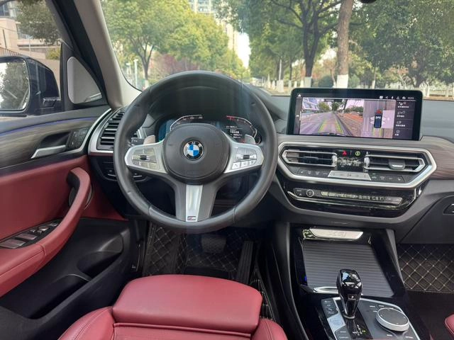 BMW X3 2023 xDrive30i Leading Type M Obsidian Night Suit interior photo 13