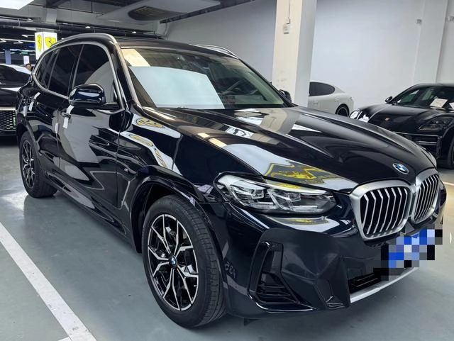 BMW X3 2022 xDrive25i M Conjunto deportivo exterior foto 3