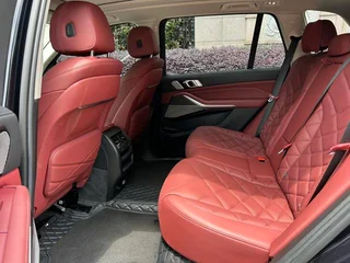 BMW X5 2022 xDrive 30Li Premium Class M Sports suit exterior photo 4