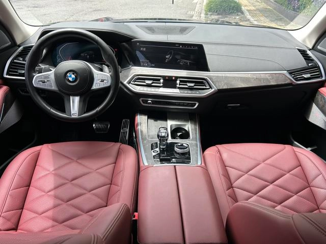 BMW X5 2022 xDrive 30Li Premium Class M Sports suit exterior photo 9