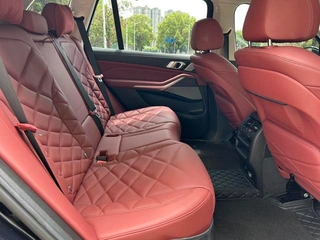 BMW X5 2022 xDrive 30Li Premium Class M Sports suit interior photo 13