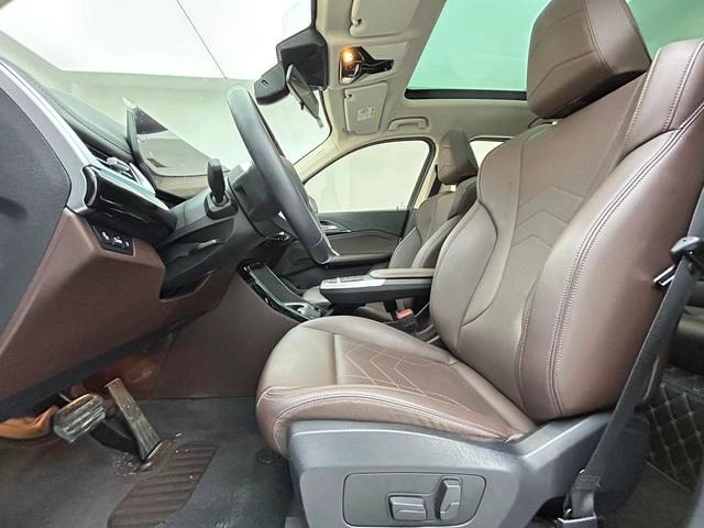 BMW X1 2023 sDrive20Li X Design Suit exterior photo 5
