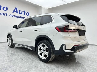 BMW X1 2023 sDrive20Li X Design Suit interior photo 19