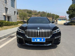 BMW 7 Series 2021 740Li Premium Class M Sports suit exterior photo 2