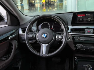 BMW X2 2023 sDrive25i M Édition de nuit sportive Yao intérieur photo 17