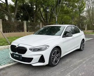 BMW 1 Series 2023 125i M Sports Obsidian Night Edition exterior photo 1