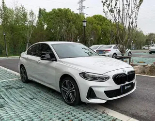 BMW 1 Series 2023 125i M Sports Obsidian Night Edition exterior photo 3