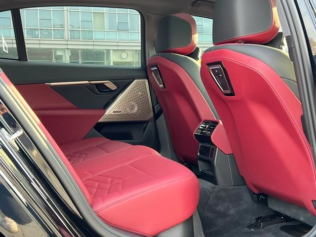 BMW 5 Series 2025 Restyling 530Li Premium Class M Sports suit interior photo 14