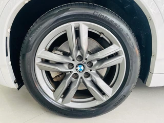 BMW X2 2021 Mise à jour sDrive25i M Ensemble de sport extérieur photo 3