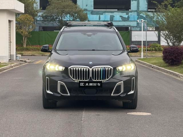 BMW X5 2023 xDrive30Li M Sports suit exterior photo 2