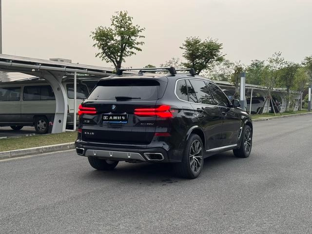 BMW X5 2023 xDrive30Li M Sports suit exterior photo 4