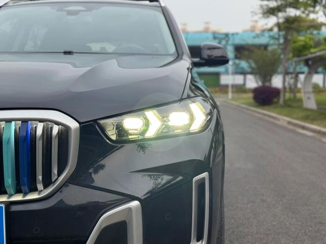 BMW X5 2023 xDrive30Li M Sports suit exterior photo 7