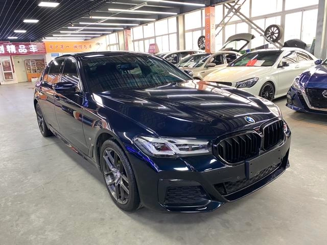 BMW 5 Series 2022 Restyling 525Li M Sports suit exterior photo 3