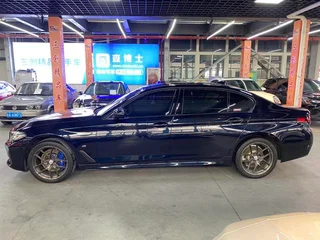 BMW 5 Series 2022 Restyling 525Li M Sports suit exterior photo 8