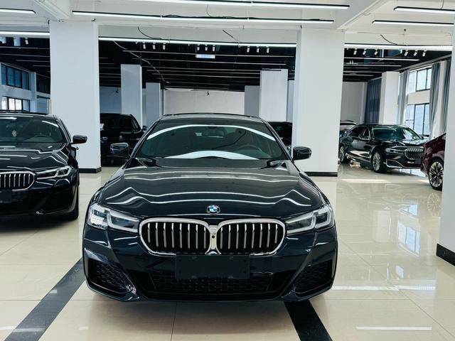 BMW 5 Series 2023 Restyling 530Li Premium Class Luxury Set exterior photo 2